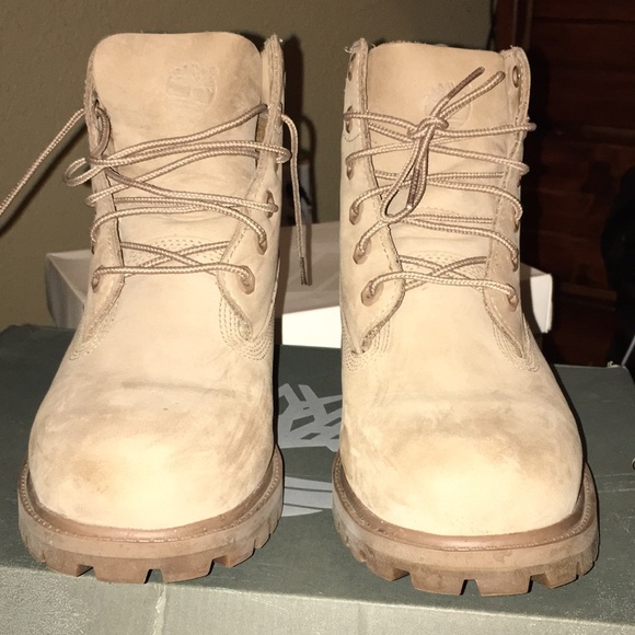 Dust colored Timberlands - Picture 2 of 6